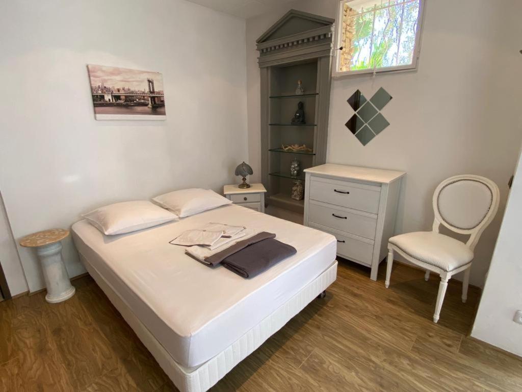 Gite Comme A La Maison Hyères Kültér fotó