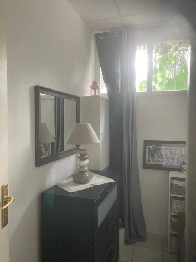 Gite Comme A La Maison Hyères Kültér fotó